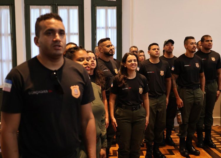 Solenidade marca o ingresso de 333 novos policiais penais no sistema prisional do Estado