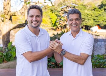 Ricardo Ferraço escolhe Camillo Neves como vice-governador